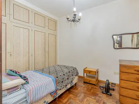 Depto Tipo Casa en Venta 51 años