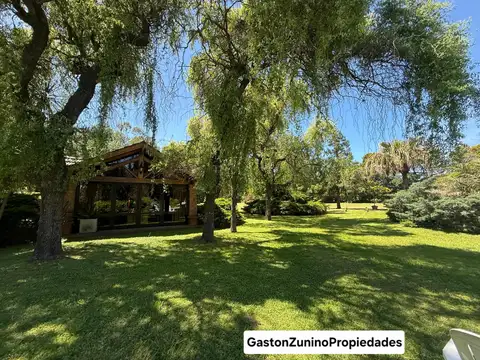 Quinta en Venta en Mercedes, USD 380.000