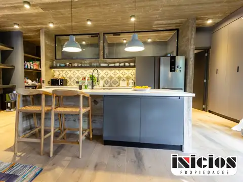 Casa 3 ambientes con 2 baños