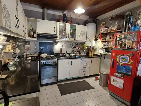 Depto Tipo Casa en Venta de 5 ambientes