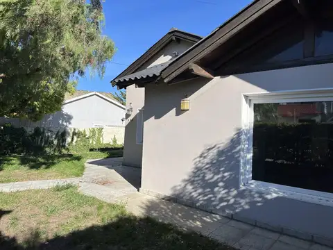 Amplia Casa con Jardín y Pileta – Ideal para la Familia