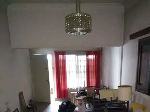 Depto Tipo Casa en Venta en Quilmes Oeste, USD 73.000