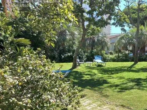 Terreno en Venta en Playa Mansa, USD 3.100.000