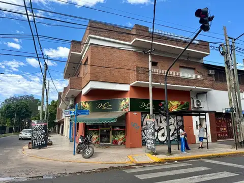 Av. Presidente Juan Domingo Perón 7800, Piso PB