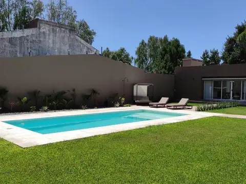 Casa en Venta en Soldini, USD 520.000