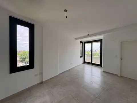 Departamento en Venta en Parque Chacabuco, USD 142.000