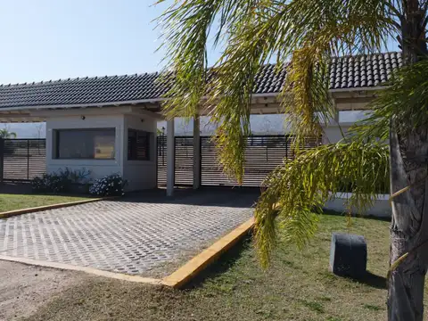 Terreno en Venta 50  mts Fondo