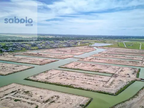 Funes Lakes - zona 14