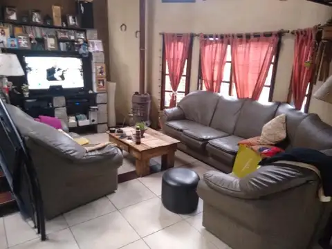 Casa en Venta en Ituzaingo, USD 230.000