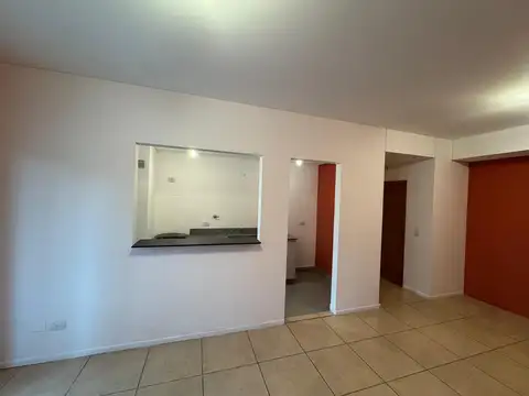 Departamento en Alquiler en Pilar, $ 650.000