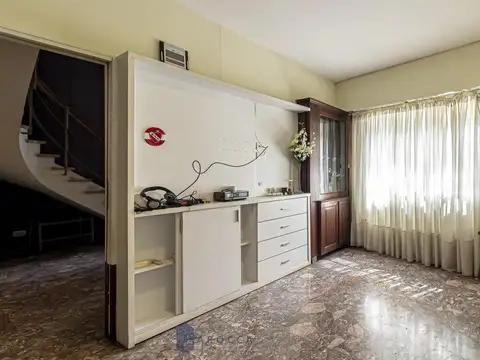 Depto Tipo Casa en Venta 32 años