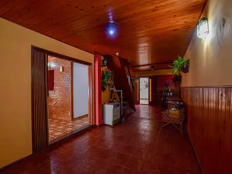 Depto Tipo Casa en Venta 40 años