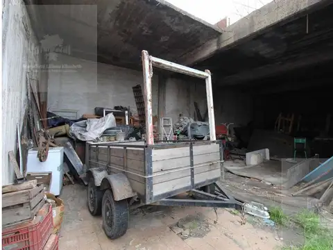 Local en Venta en Villa Sarmiento, USD 215.000