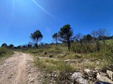 VENTA LOTE DE 1380 M2 VILLA YACANTO