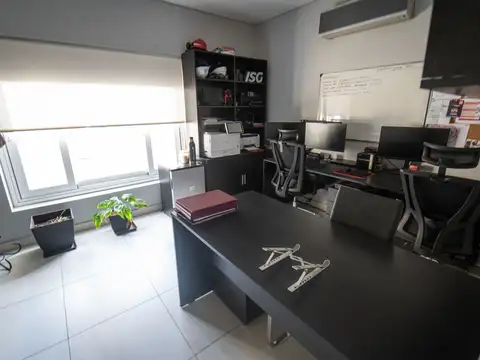 Casa 6 ambientes con 3 baños