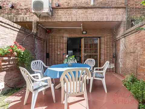 Depto Tipo Casa en Venta de 5 ambientes
