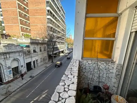 EN VENTA DEPARTAMENTO 2 DORMITORIOS LAPRIDA 1600