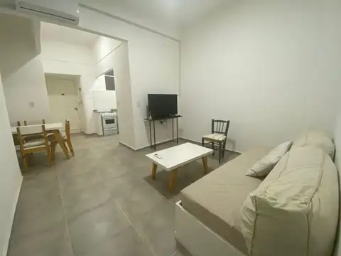 Alquiler Temporario en San Nicolás. Departamento de 3 Ambientes. Hasta 4 huéspedes.