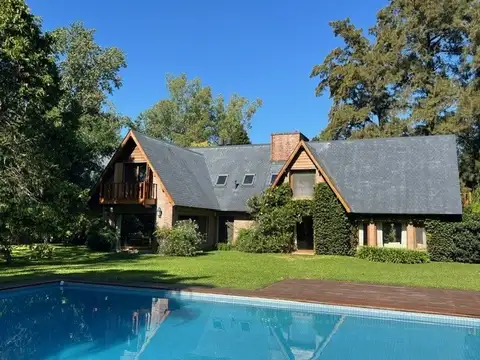 Highland Park C. C. 100