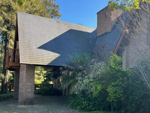 Casa en Venta en Highland Park Country Club, USD 1.950.000