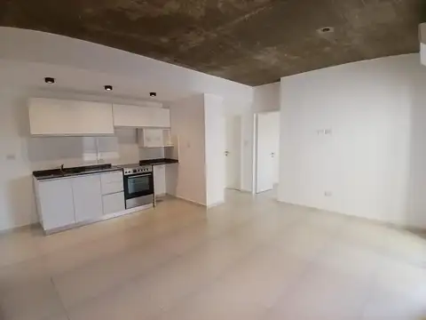 Departamento en Alquiler en Lanus Este, $ 650.000