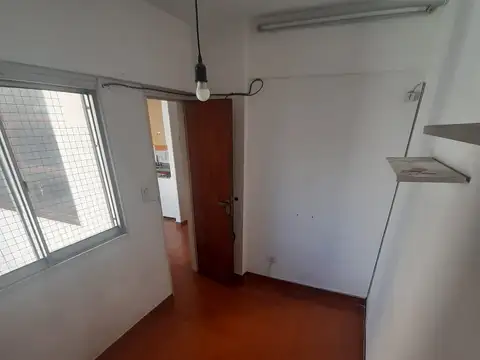 Departamento en alquiler en Barracas. AV. MONTES DE OCA AL 300