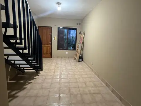 Departamento en Alquiler en San Justo, $ 450.000