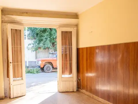 Bartolomé Mitre 100