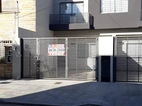 Del Valle Iberlucea 1264