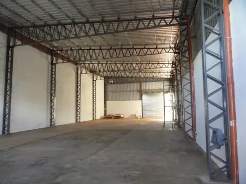 Galpon en Venta en Posadas, USD 165.000