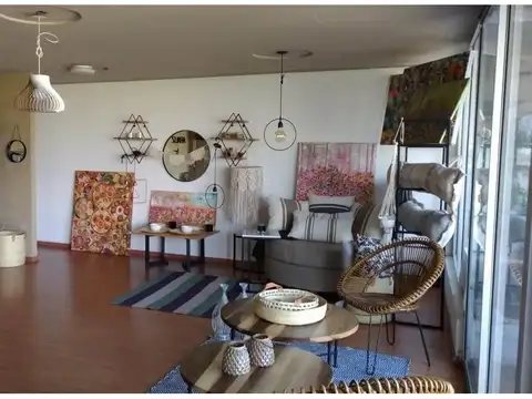 Oficina en Venta en Pilar, USD 76.000