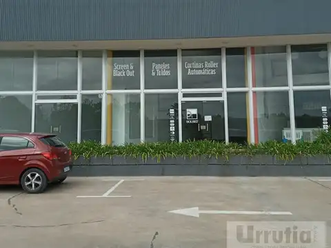 Autopista del Oeste  colectora sur  al 2400  Entre Pte Franklin y Graham Bell