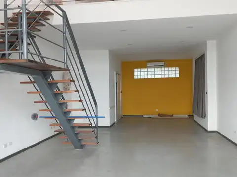 Local en Alquiler A Estrenar