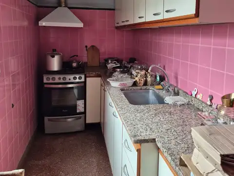 Burela 3300, Piso 1º