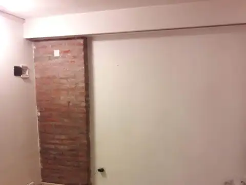 Depto Tipo Casa en Alquiler de 1 dormitorio