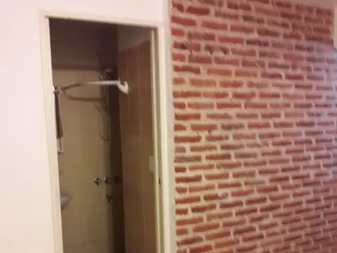 Depto Tipo Casa en Alquiler en Centro, $ 470.000