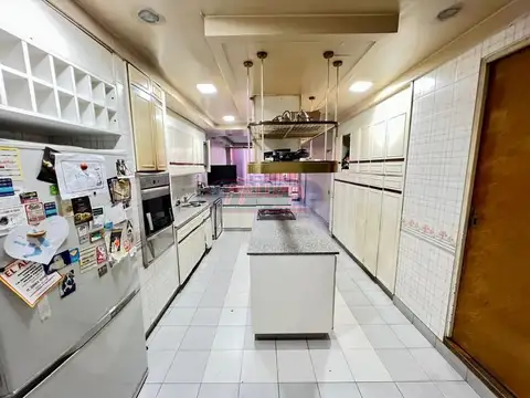 Casa en Venta en Mataderos, USD 480.000