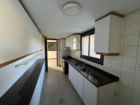 CASA EN ALQUILER BARRIO DALVIAN