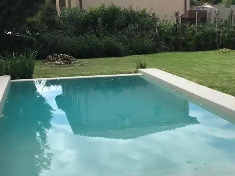 Casa en Alquiler Temporal en Buen Retiro, USD 3.800