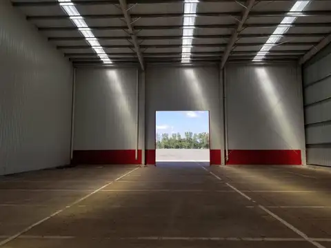 Depósito en  Camino de la Costa Brava a 3 km de la Au Panamericana