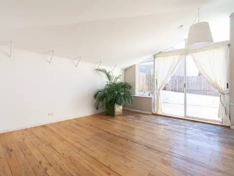Depto Tipo Casa en Venta de 4 ambientes