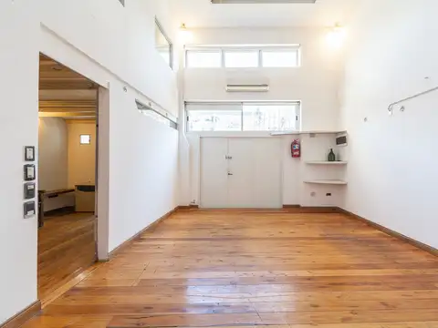 Depto Tipo Casa 4 ambientes con 3 baños