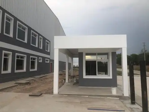 Galpon en Alquiler A Estrenar