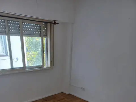 Avenida Juan B Justo y Nicasio Oroño