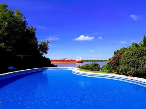 VENTA CASA En Arroyo Seco sobre el rio