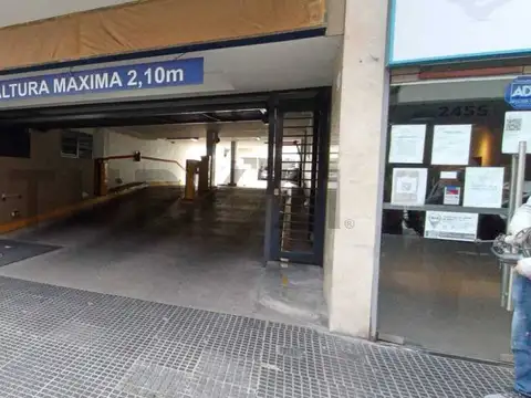 Vuelta De Obligado 2400, Piso 0