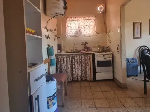 Depto Tipo Casa 2 ambientes con 1 baño