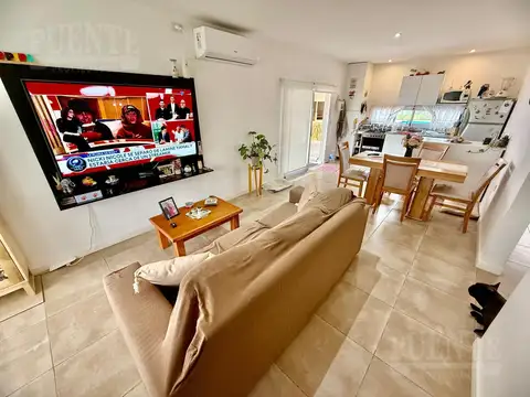 Casa en Venta en Laguna Azul, USD 89.000