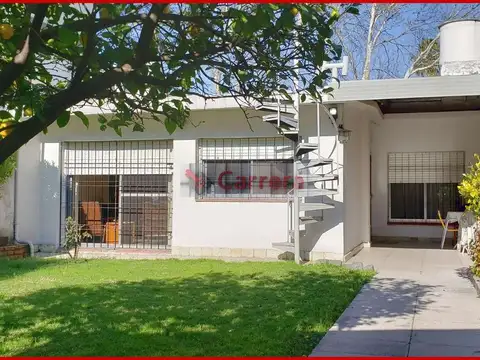 CASA 3 amb en VENTA en Villa Ballester