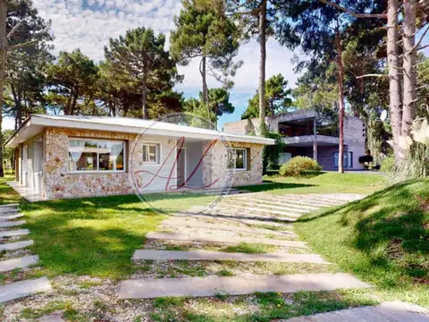 Cul de Sac Estribor 2500